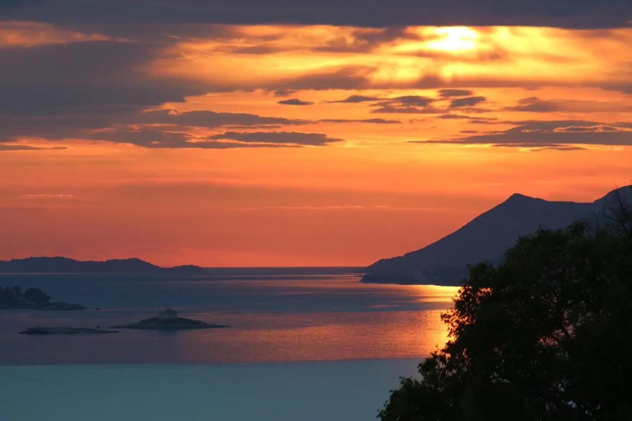 Holiday Home Milan Borje Orebić Εξωτερικό φωτογραφία