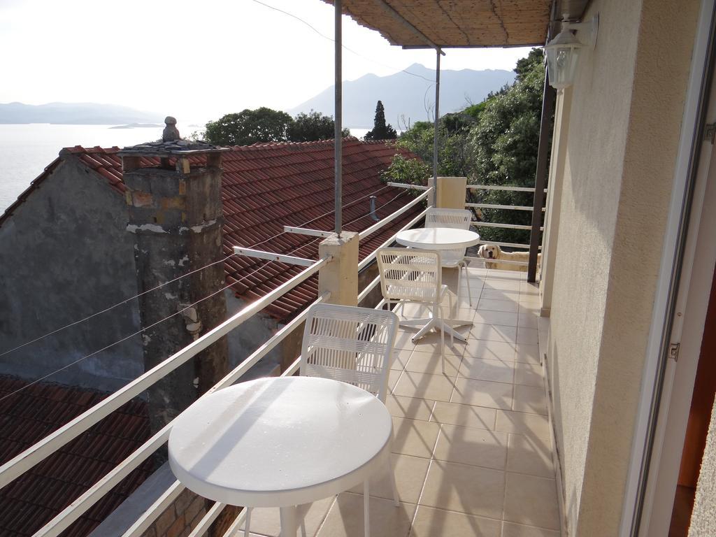 Holiday Home Milan Borje Orebić Δωμάτιο φωτογραφία